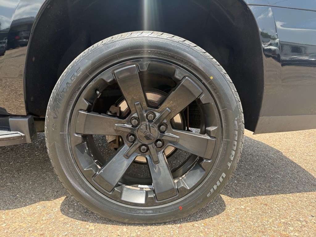 2019 GMC Yukon Image 47