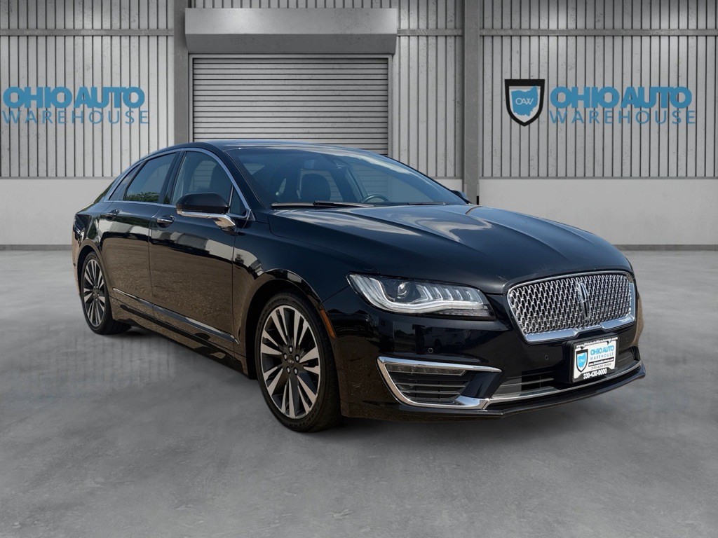 2017 Lincoln MKZ Image 3