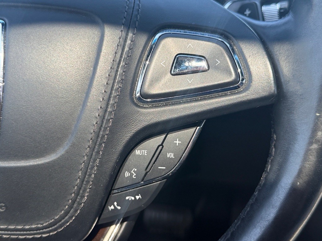 2017 Lincoln MKZ Image 22