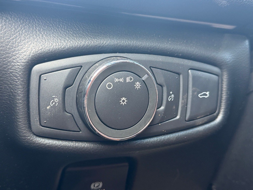 2017 Lincoln MKZ Image 24