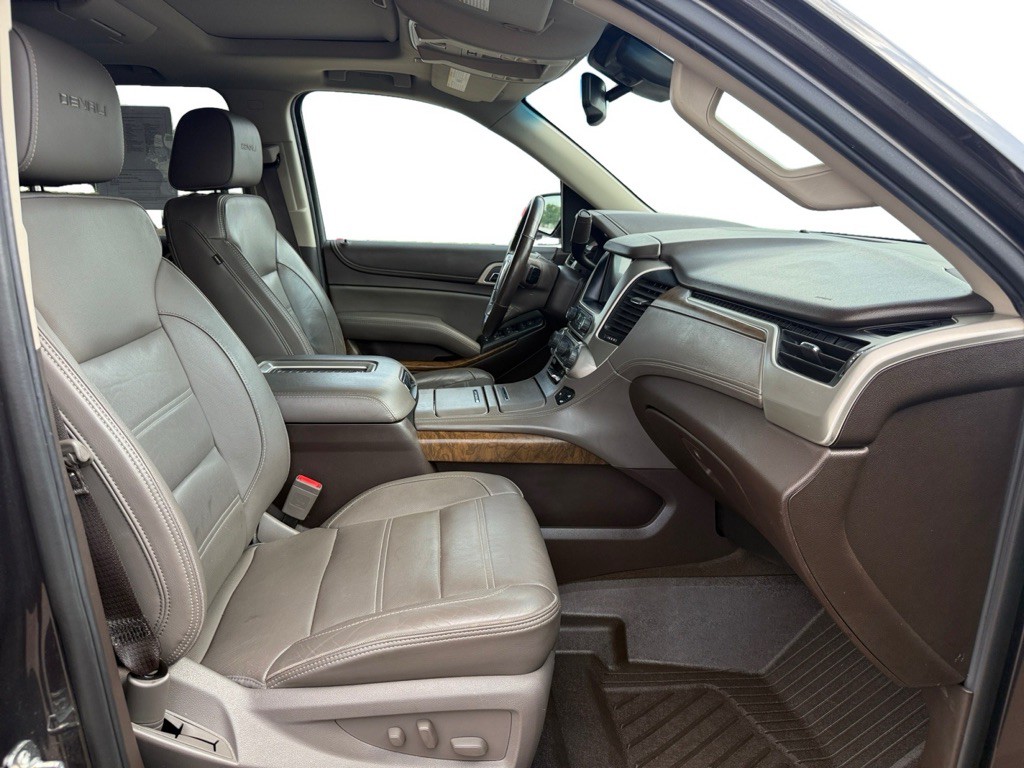 2018 GMC Yukon Image 12