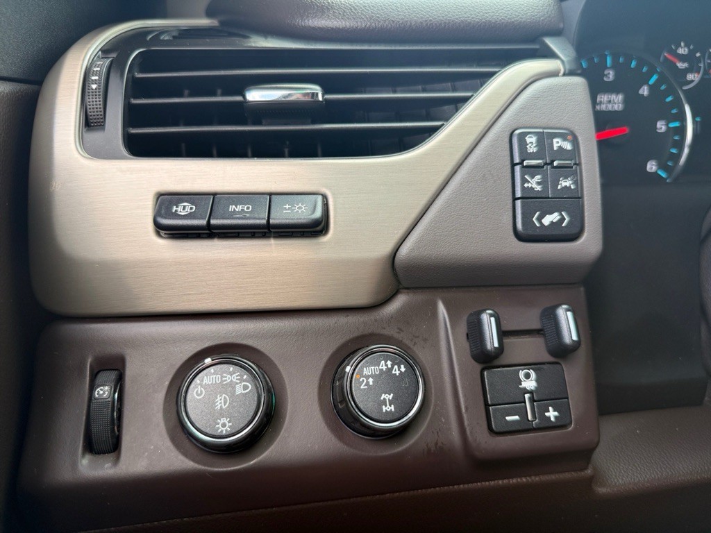 2018 GMC Yukon Image 28