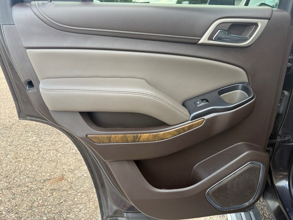 2018 GMC Yukon Image 38