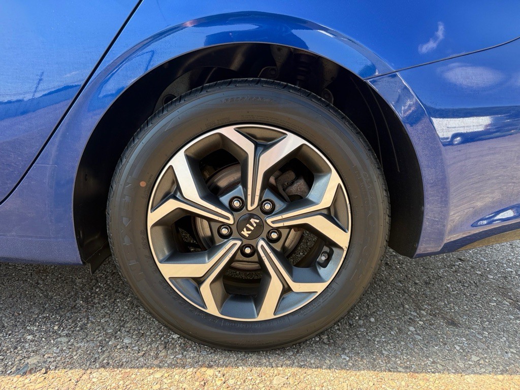 2019 Kia Forte Image 32