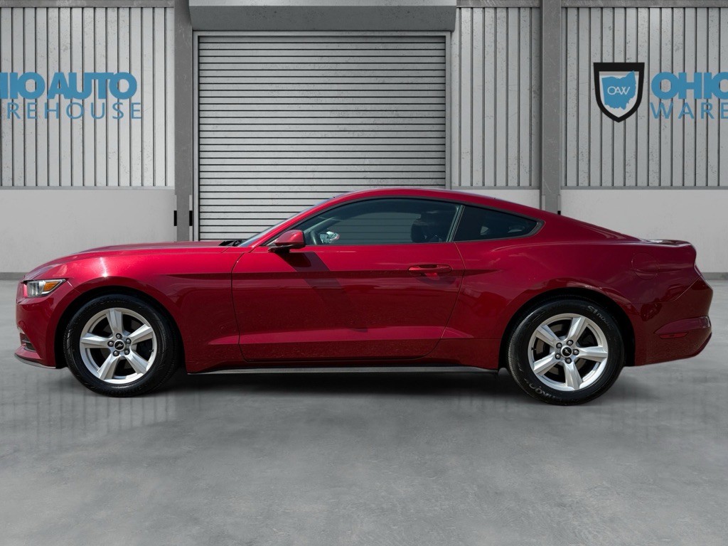 2017 Ford Mustang Image 4