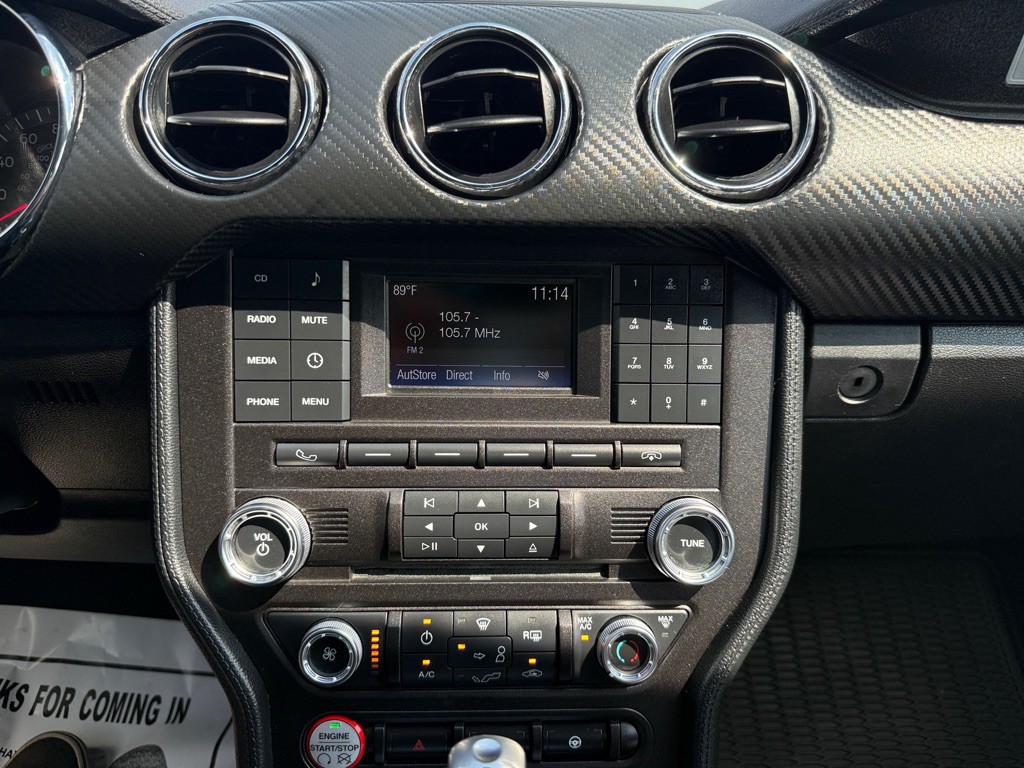 2017 Ford Mustang Image 18