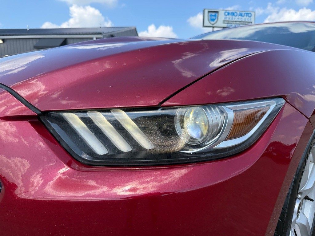 2017 Ford Mustang Image 23