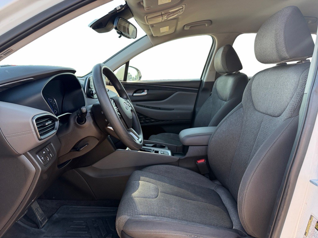 2019 Hyundai Santa Fe Image 9