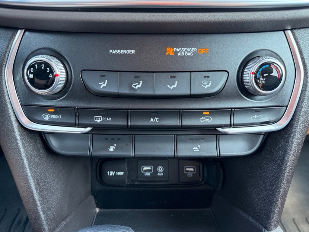 2019 Hyundai Santa Fe Image 22