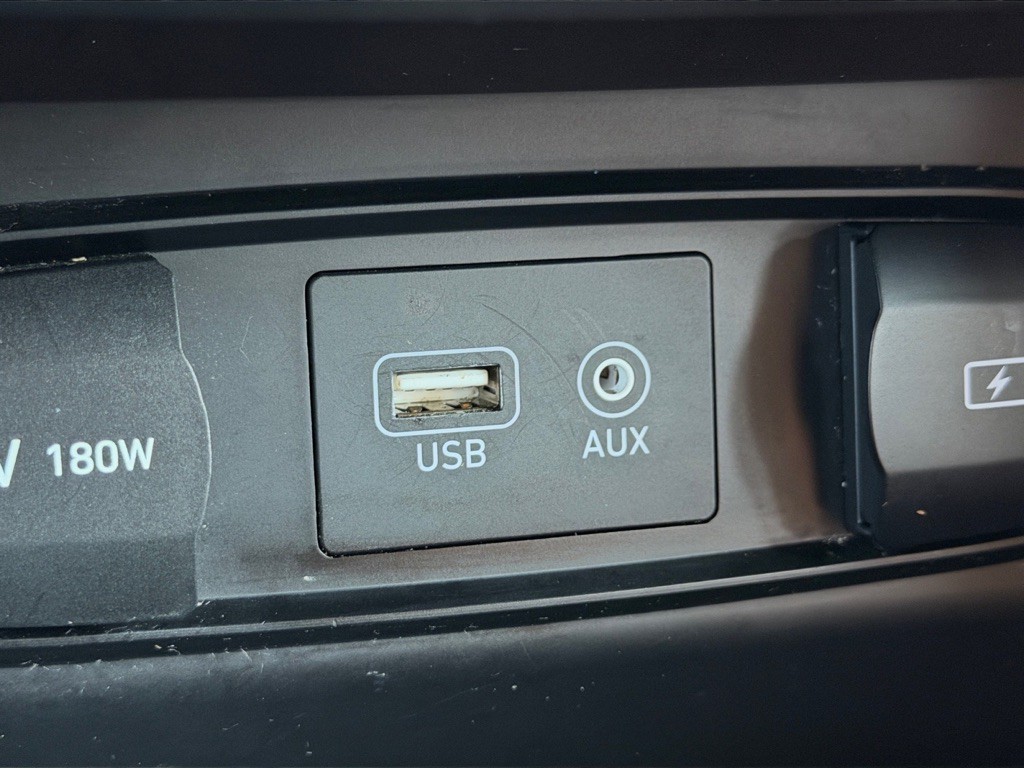 2019 Hyundai Santa Fe Image 25