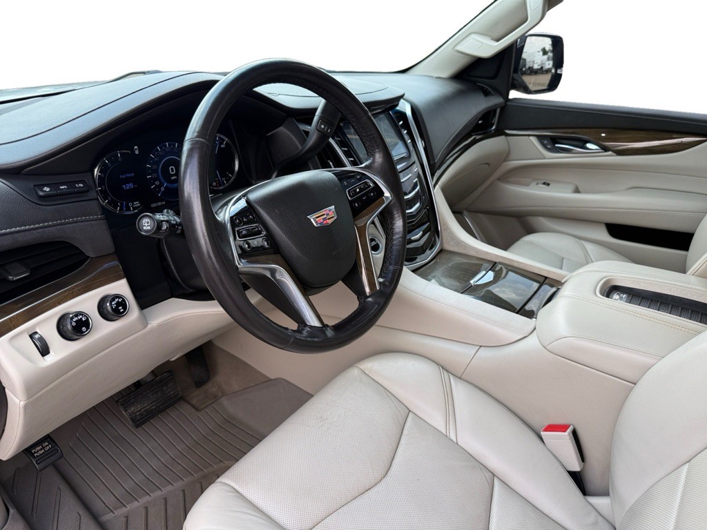 2019 Cadillac Escalade Image 10