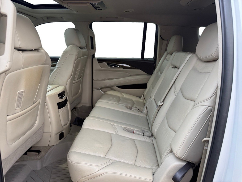 2019 Cadillac Escalade Image 13