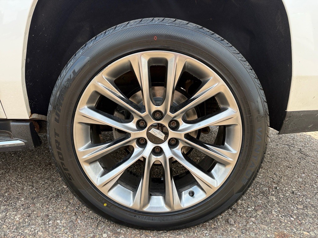 2019 Cadillac Escalade Image 35