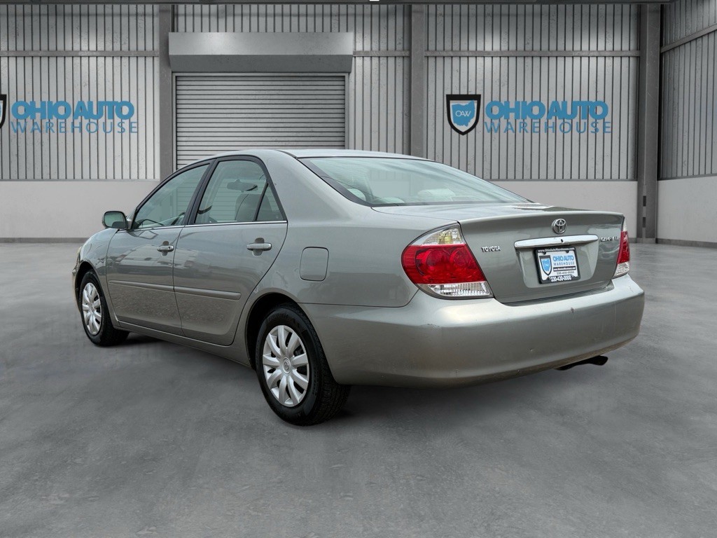 2005 Toyota Camry Image 6