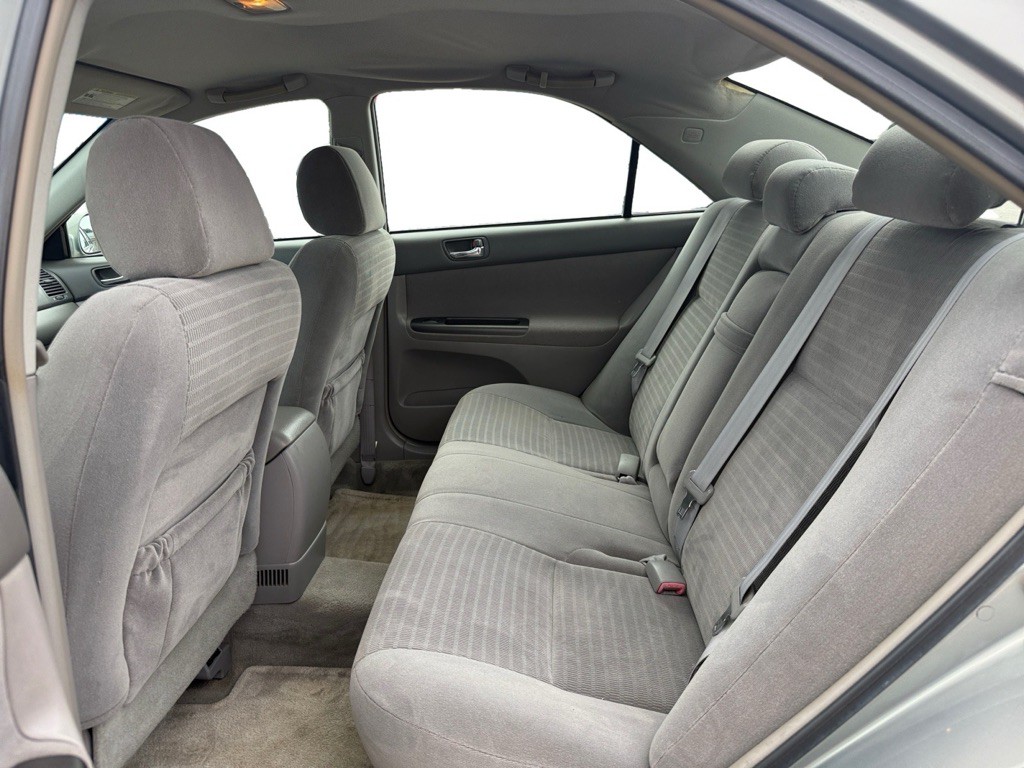 2005 Toyota Camry Image 13