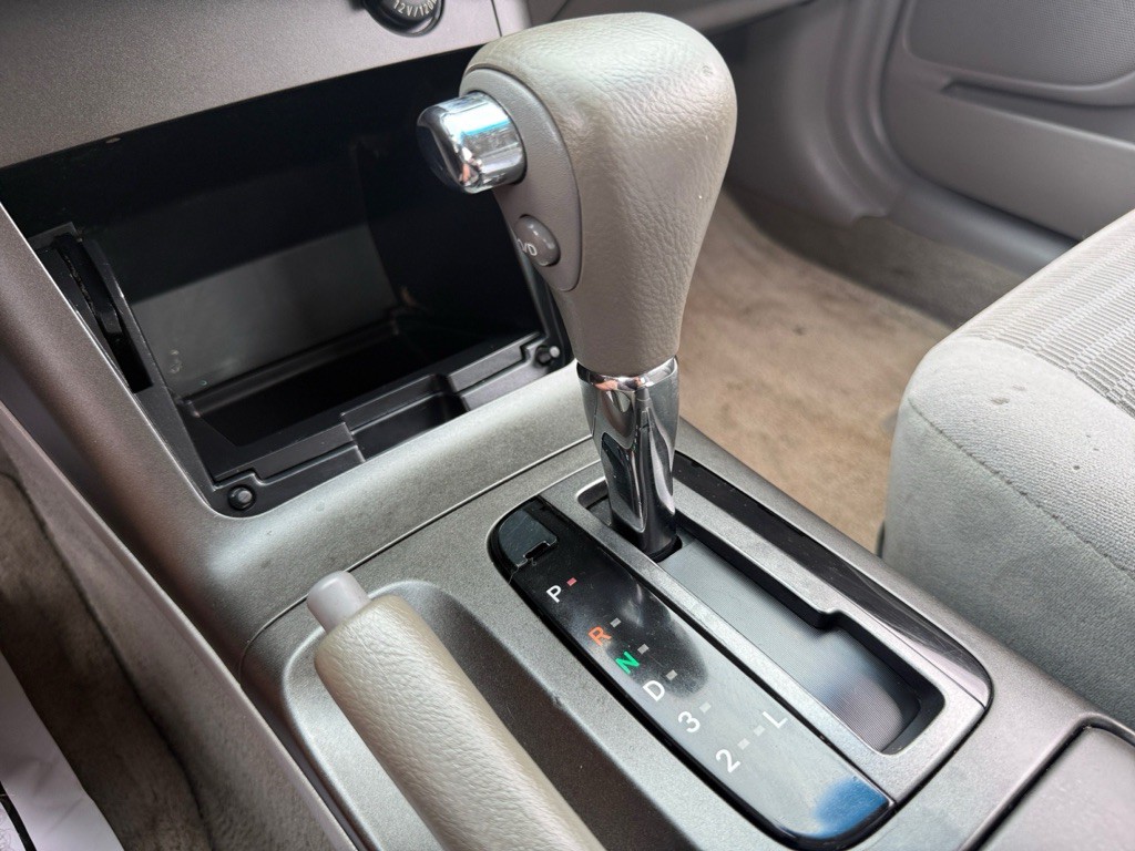 2005 Toyota Camry Image 22