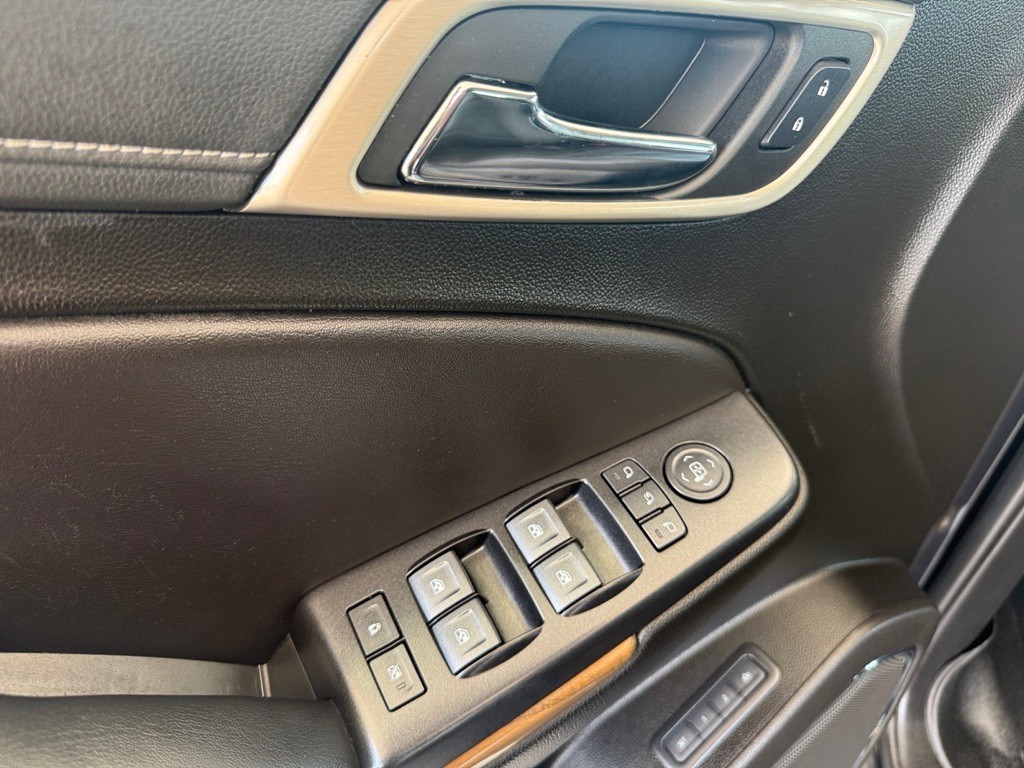2020 GMC Yukon Image 33