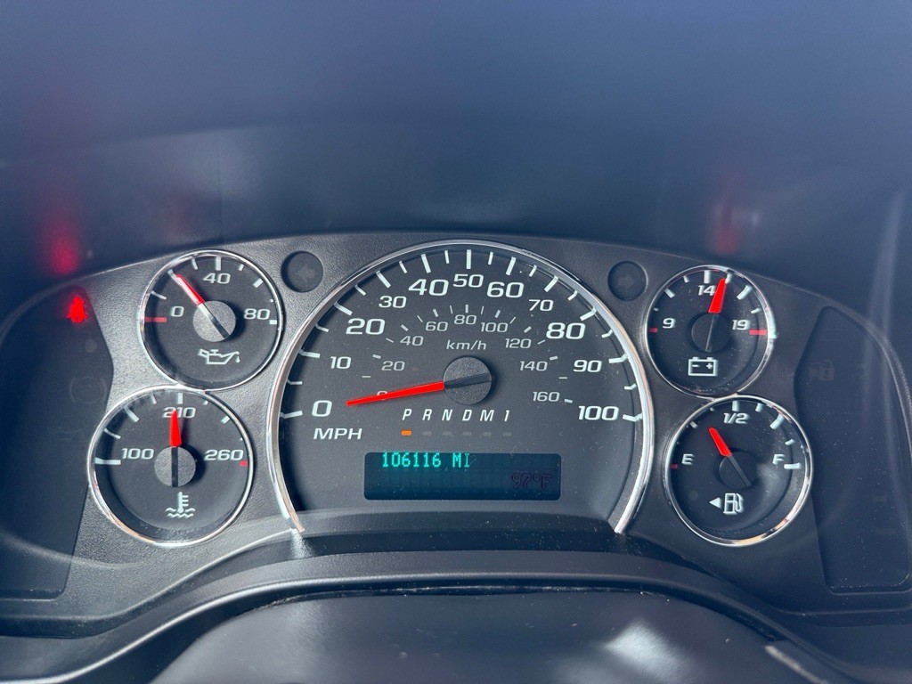 2019 GMC Savana Image 17