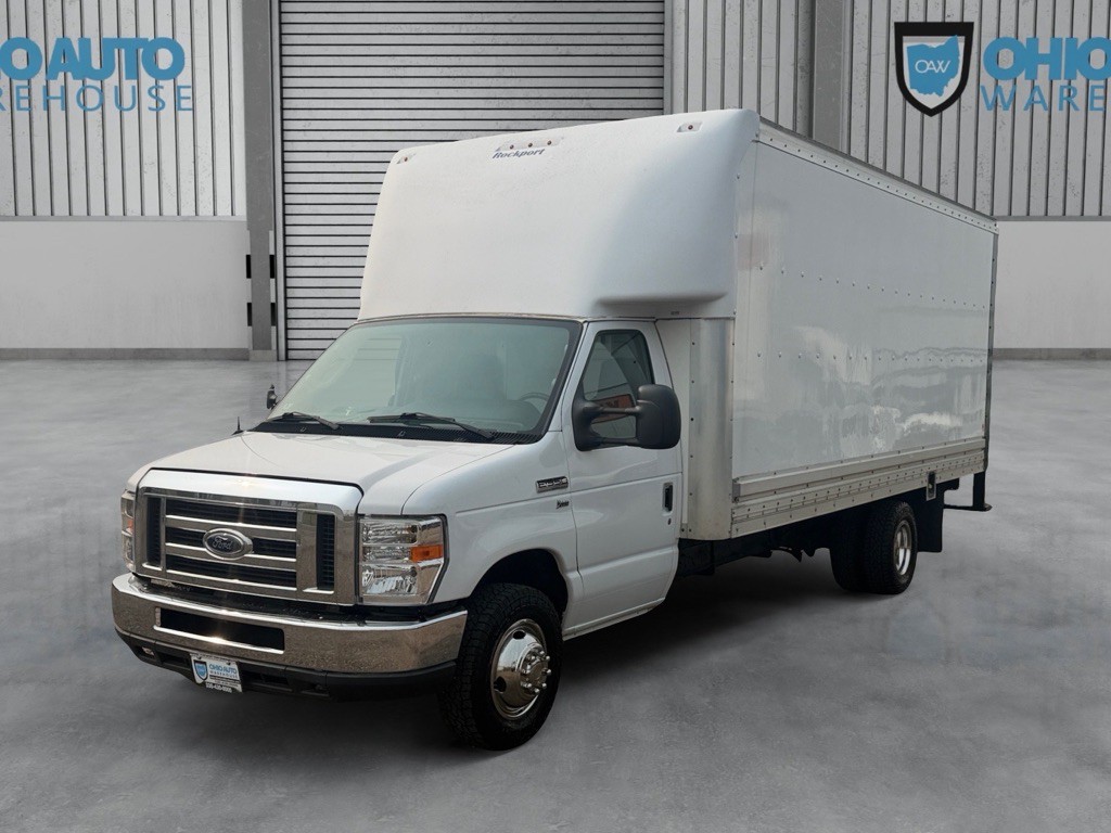 2019 Ford Econoline Image 1