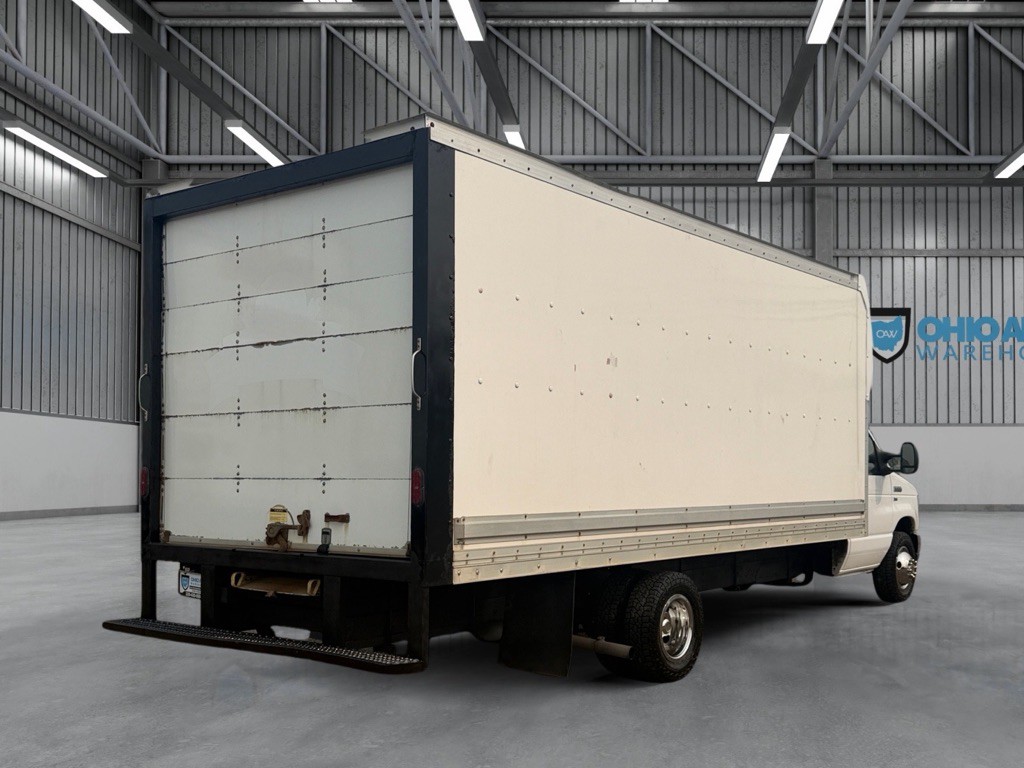 2019 Ford Econoline Image 7
