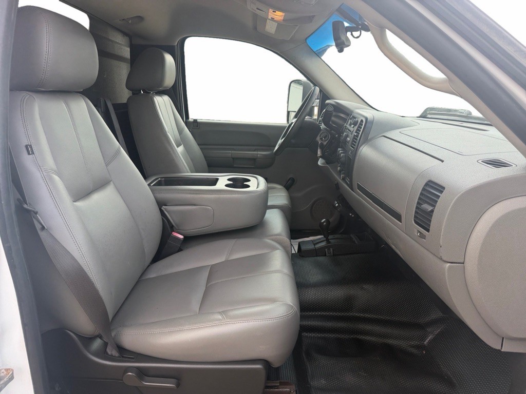 2008 Chevrolet Silverado 1500 Image 12