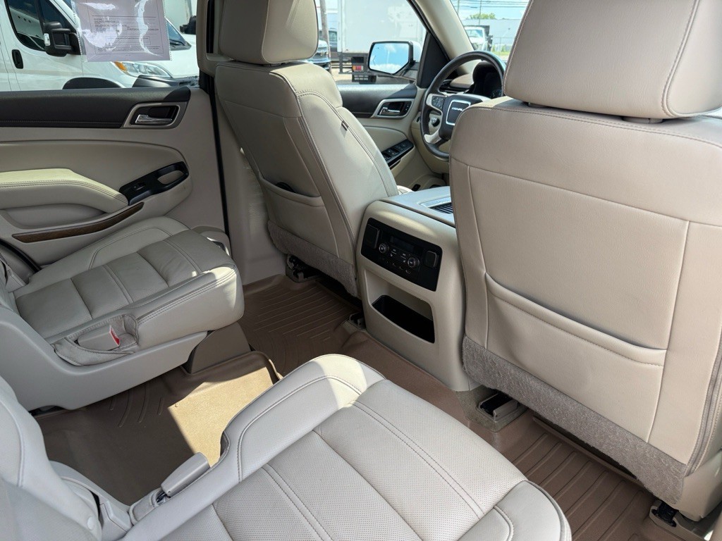 2018 GMC Yukon Image 16