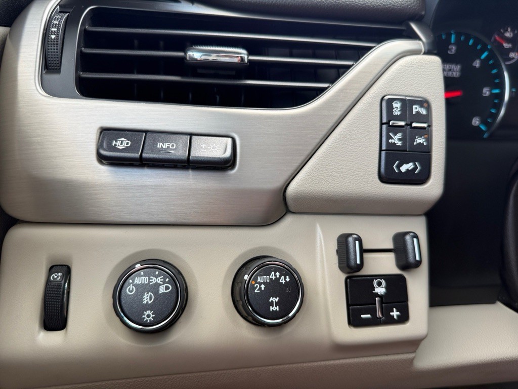 2018 GMC Yukon Image 30