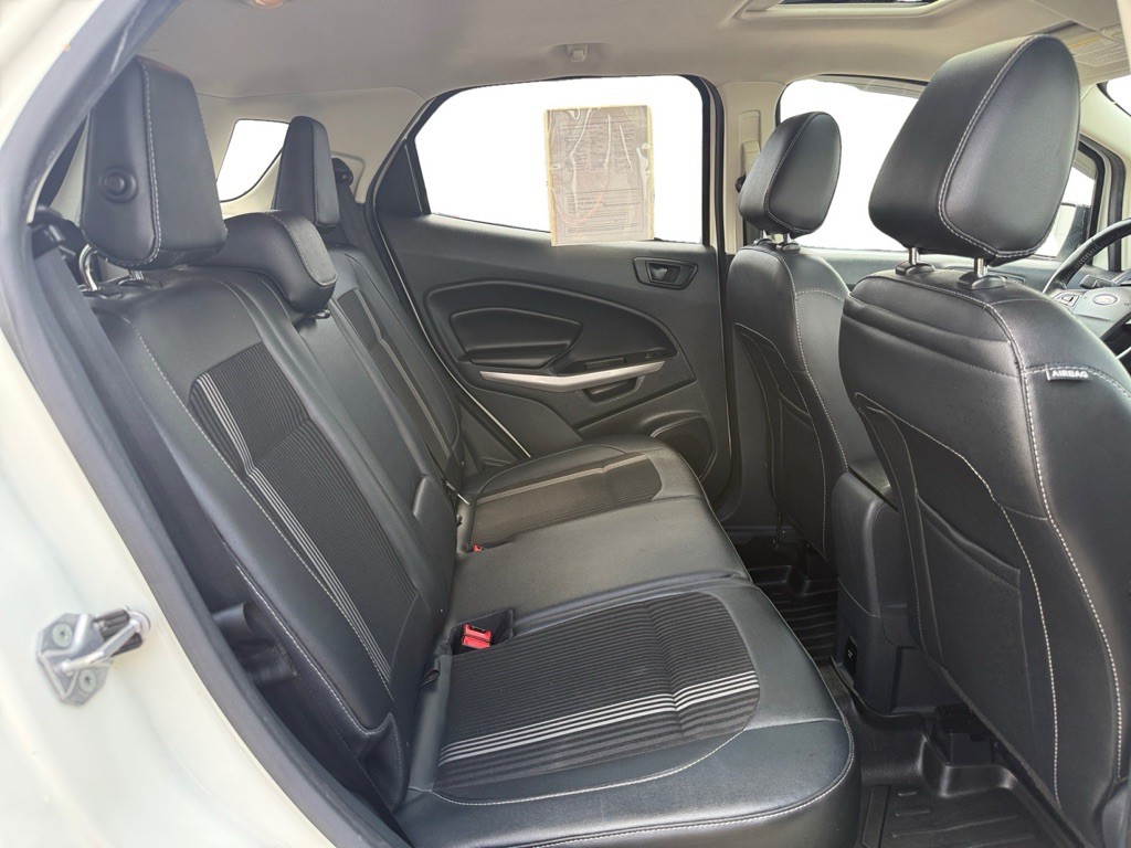 2019 Ford Econoline Image 14