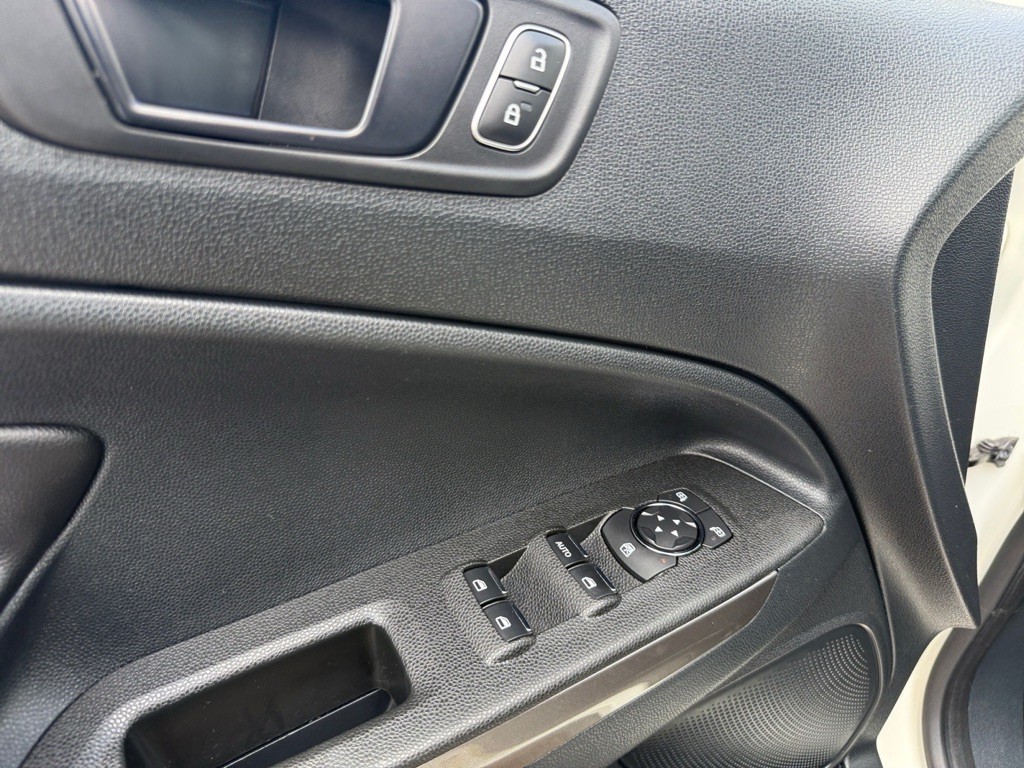 2019 Ford Econoline Image 26