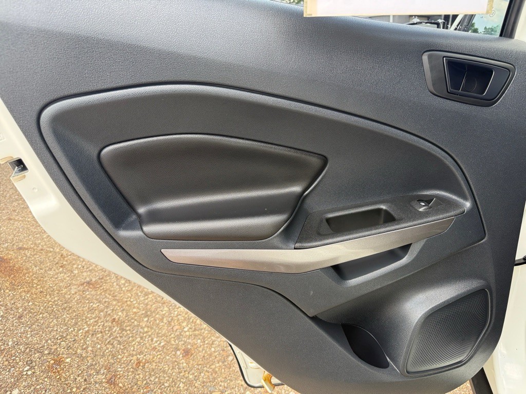 2019 Ford Econoline Image 29