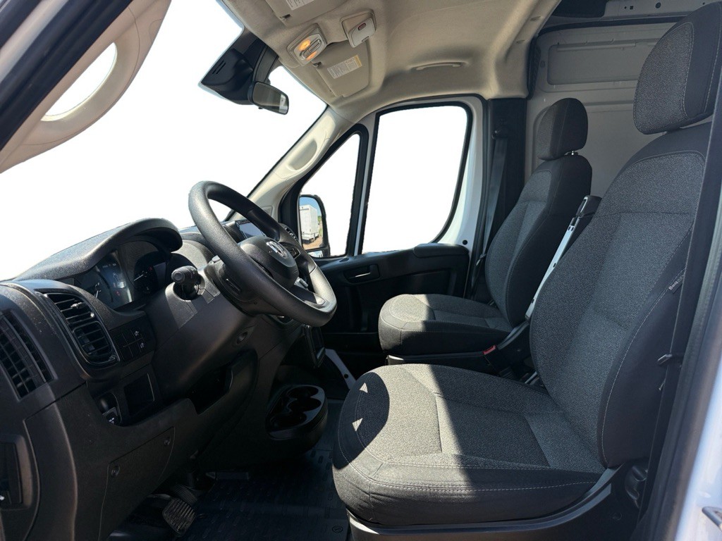 2023 RAM Promaster Image 8