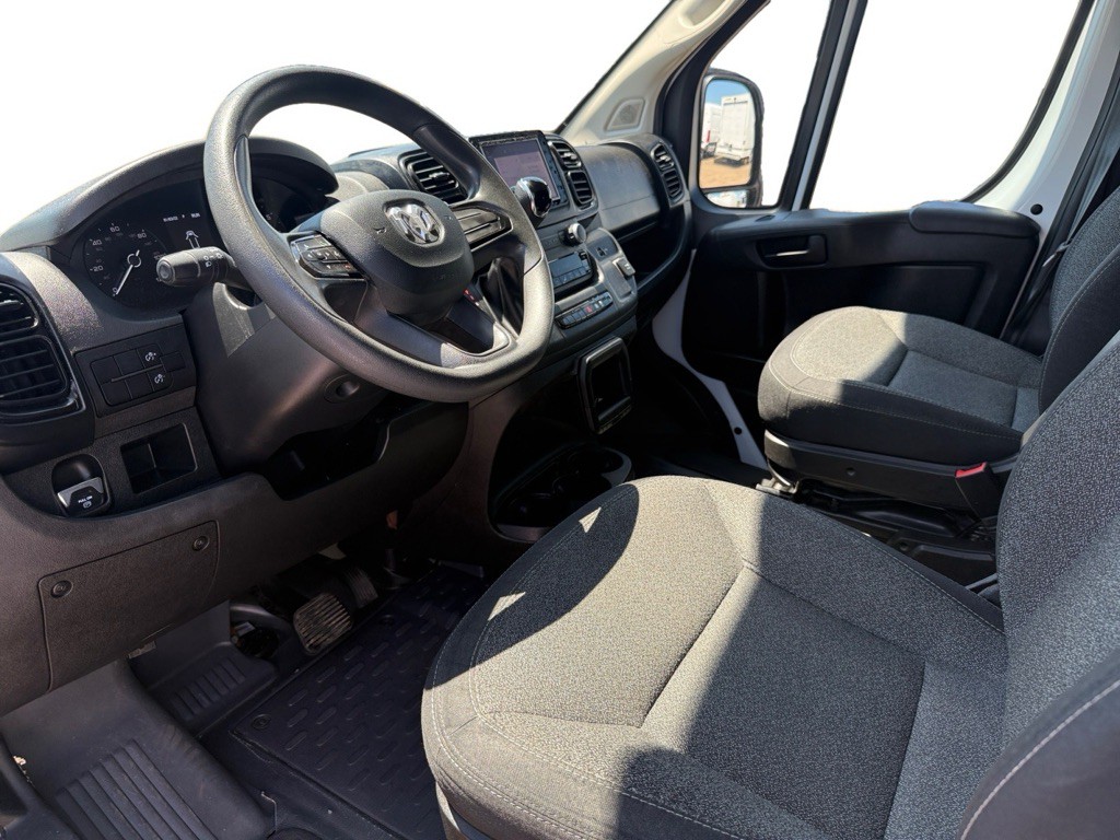 2023 RAM Promaster Image 9