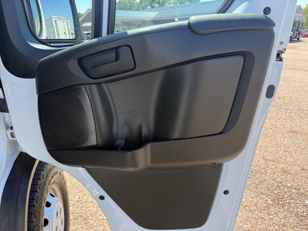 2023 RAM Promaster Image 18