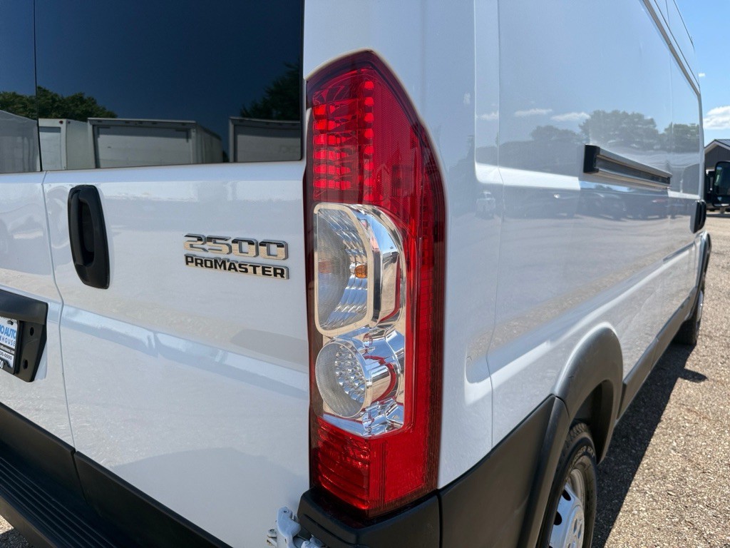 2023 RAM Promaster Image 26