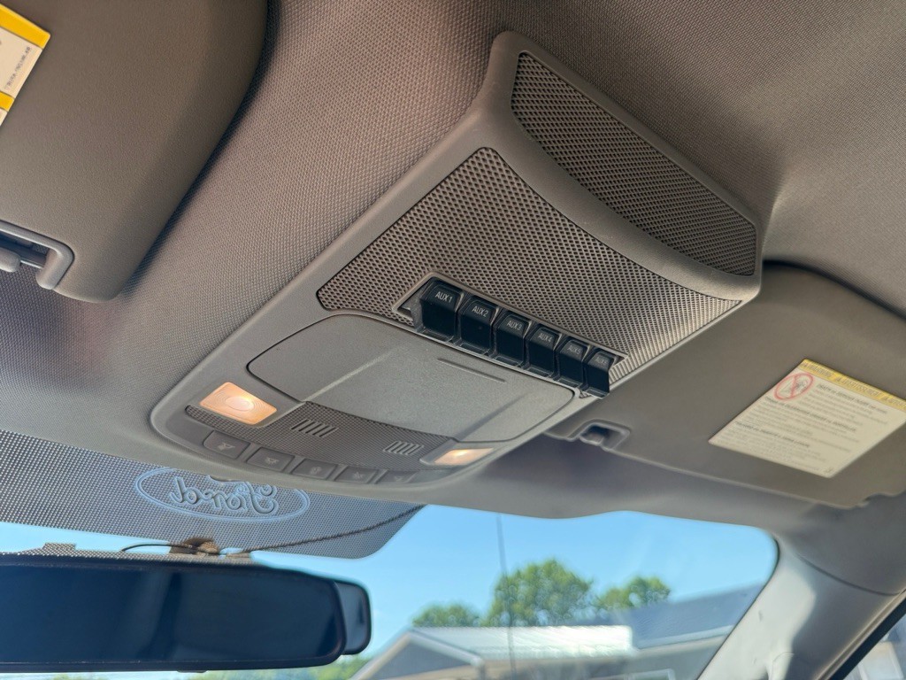 2017 Ford F-350 Image 16