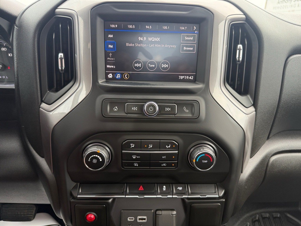 2021 Chevrolet Silverado 1500 Image 17