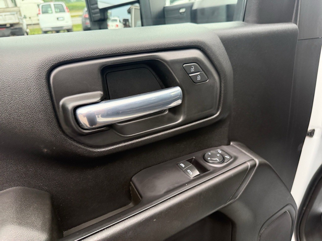 2021 Chevrolet Silverado 1500 Image 25