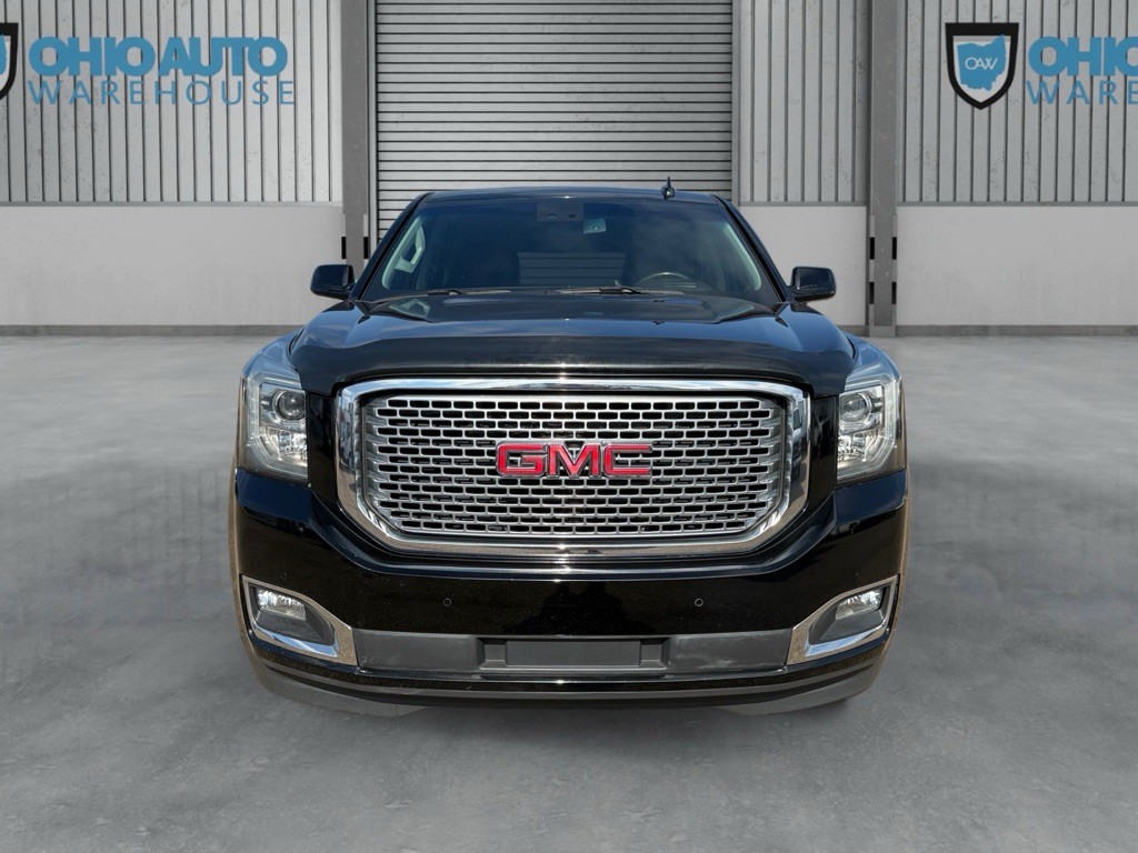 2017 GMC Yukon Image 2