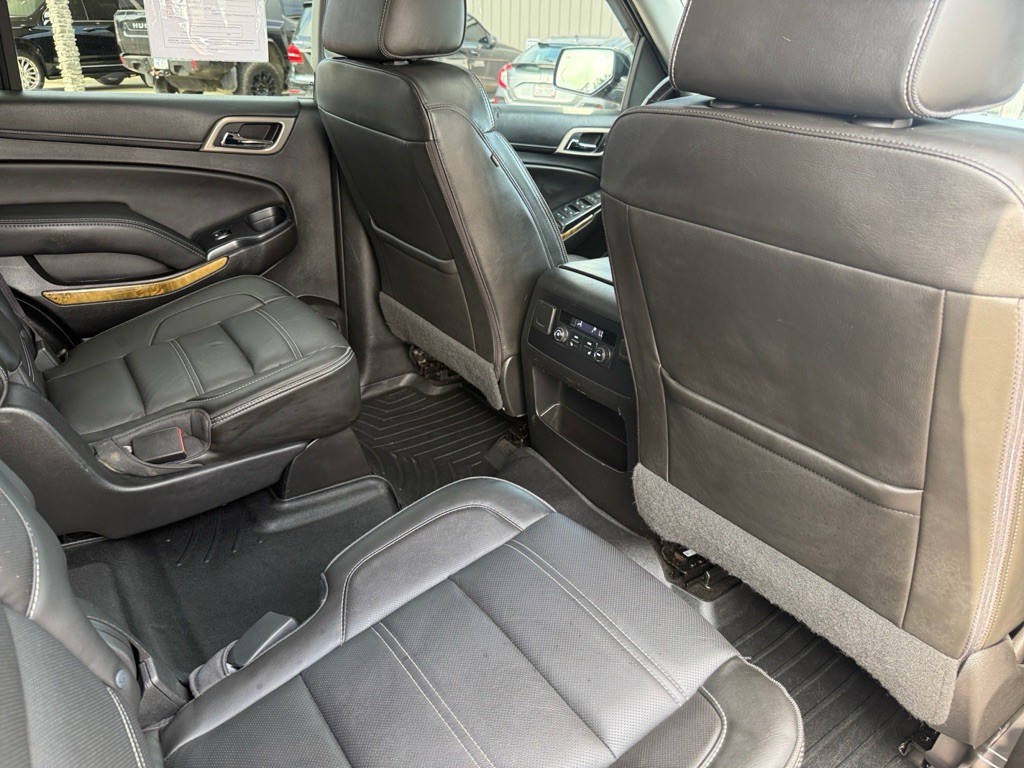 2017 GMC Yukon Image 16