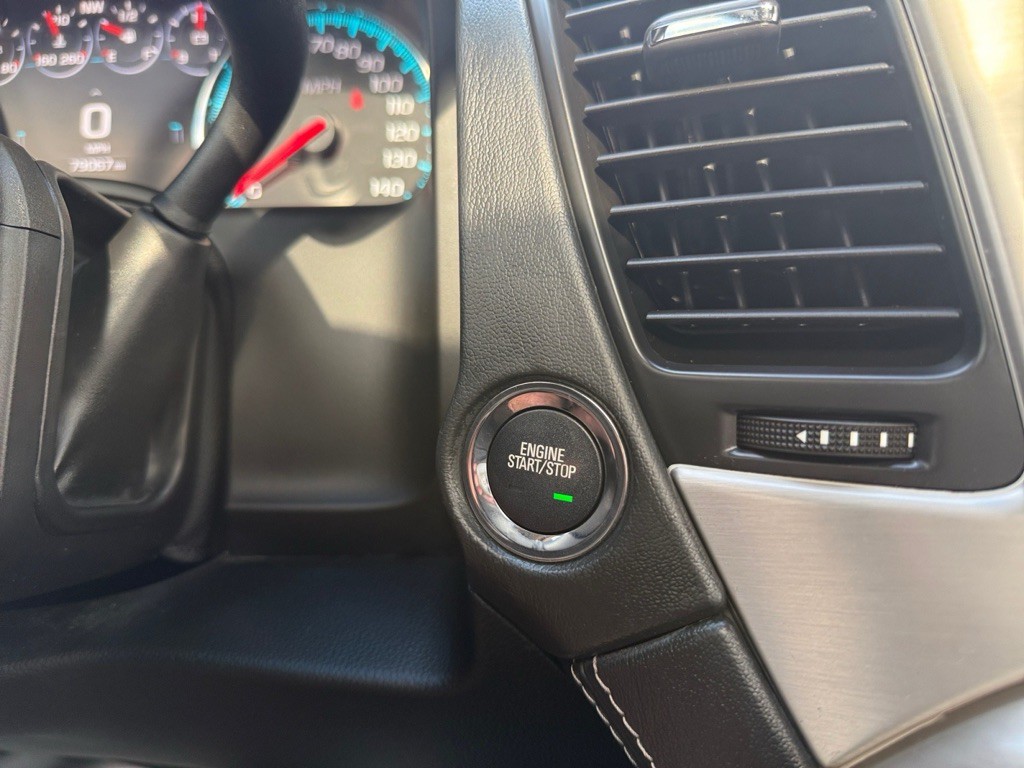 2017 GMC Yukon Image 28