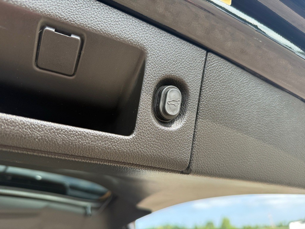 2017 GMC Yukon Image 34