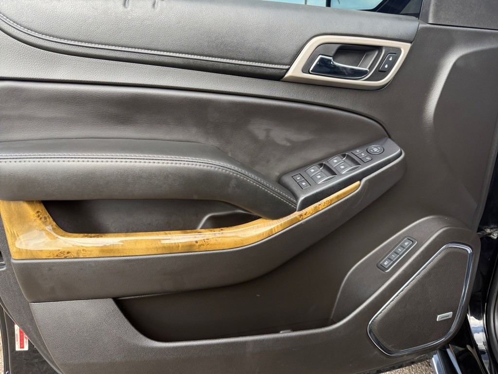 2017 GMC Yukon Image 37