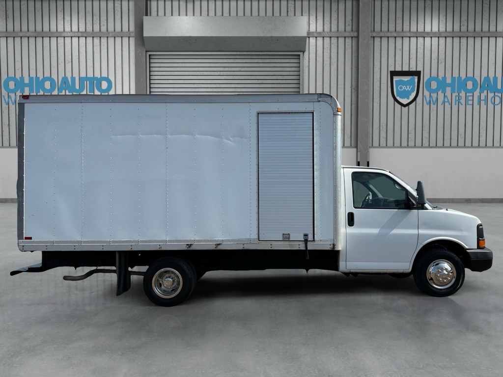 2007 GMC Savana Image 4