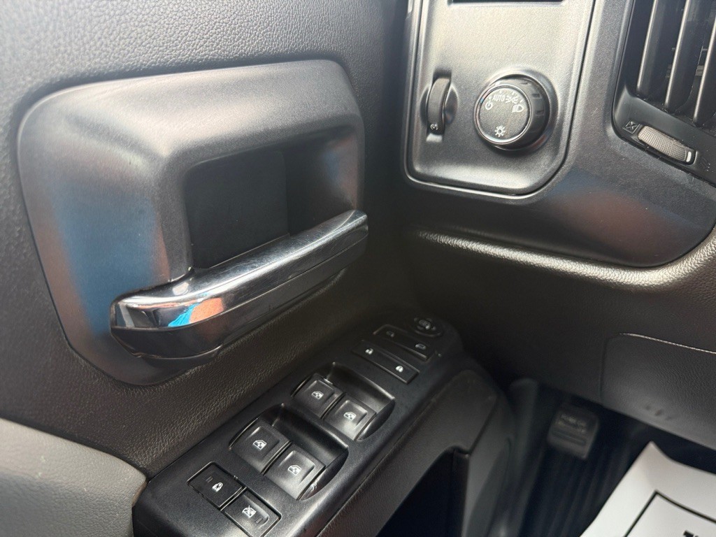 2019 Chevrolet Silverado 1500 Image 18