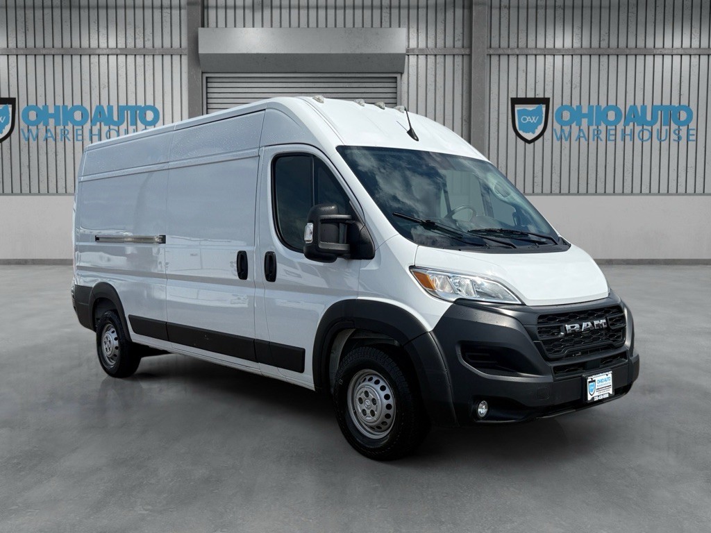 2025 RAM Promaster Image 3