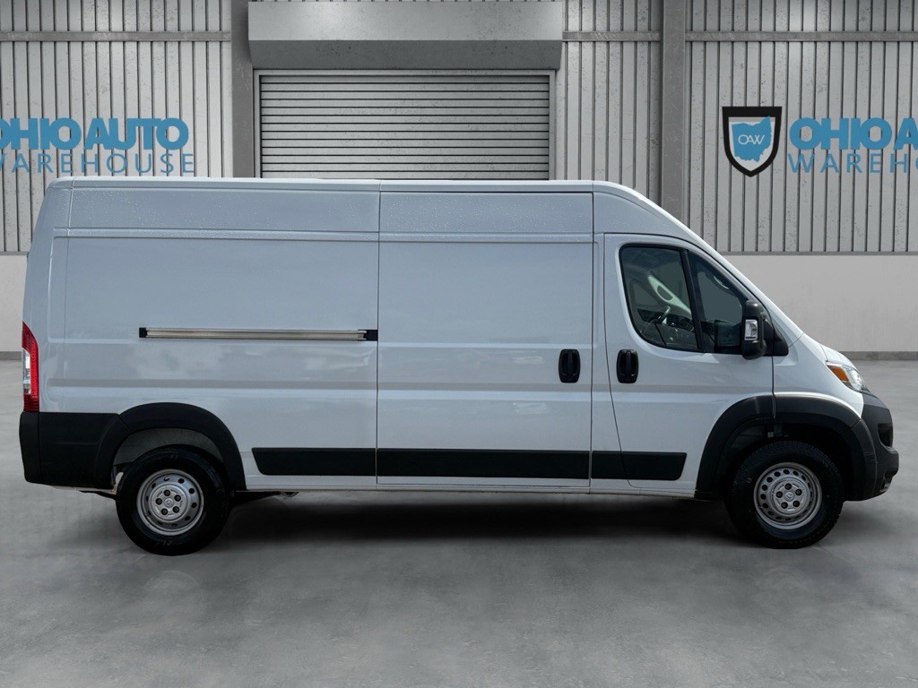 2025 RAM Promaster Image 5