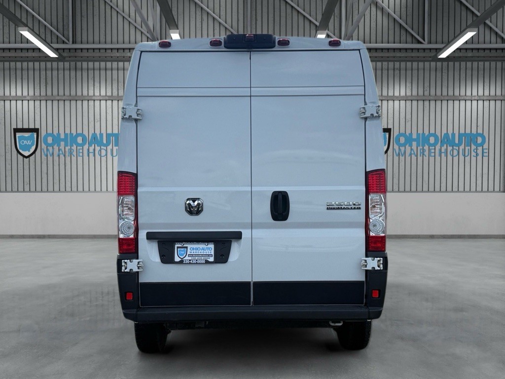 2025 RAM Promaster Image 7