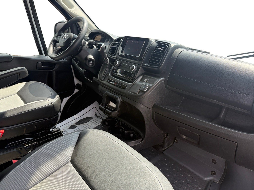 2025 RAM Promaster Image 11