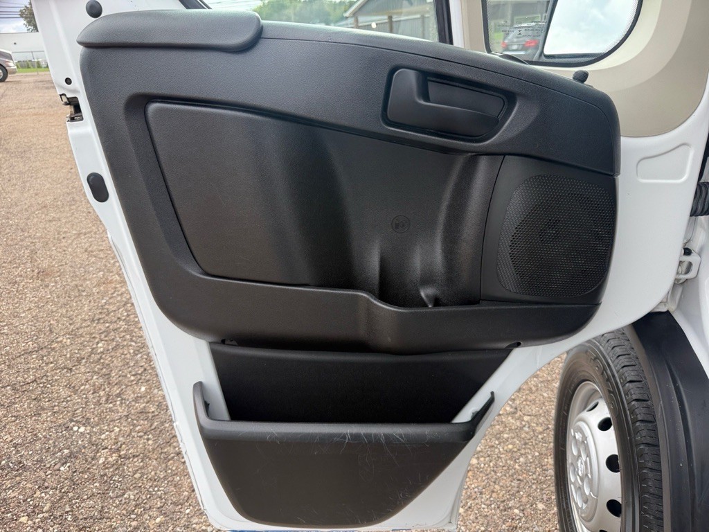 2021 RAM Promaster Image 24