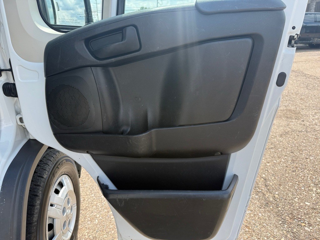 2015 RAM Promaster Image 22